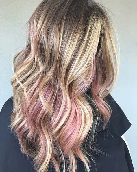 One Pink Highlight In Hair, Subtle Colorful Hair Blonde, Light Pink Lowlights In Blonde Hair, Brown Hair With Blonde And Pink, Ribbon Highlights Blondes, Blonde Highlights With Pink Peekaboo, Pink And Blonde Balayage, Blond And Pink Highlights, Pink Brown Blonde Hair