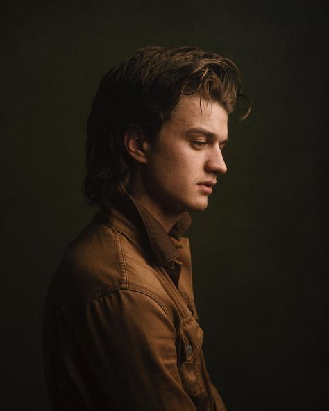 Joe Keery, photographer Luke Fontana Stranger Things Joe Keery, Steve Harrington Stranger Things, Joe Kerry, Beautiful Joe, Stranger Things Steve, Septième Art, Jamie Campbell Bower, Joe Keery, Steve Harrington