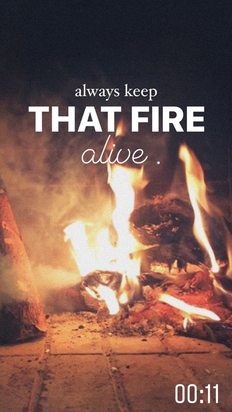 Winter Fire Snapchat Story, Fire Story Instagram, Fire Snapchat Stories, Winter Snapchat Stories, Fireplace Quotes, Fireplace Pictures, Fire Quotes, Snow Photoshoot, Insta Quotes