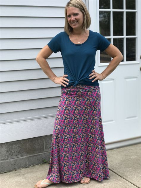 Lularoe Maxi Skirt, Casual Chic, Maxi Skirt, Super Cute, Blonde, Fashion Outfits, My Style, Skirt, How To Wear