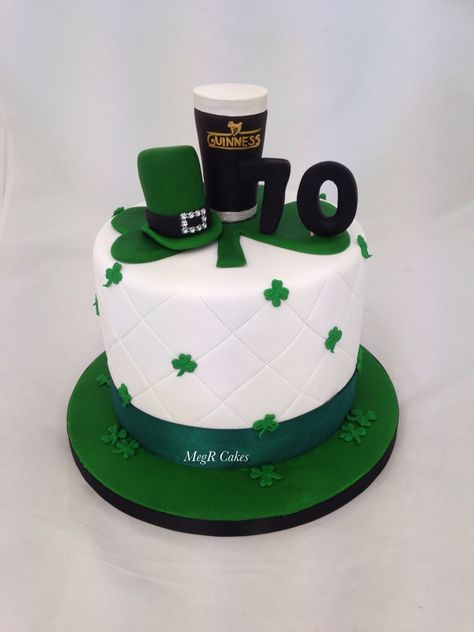 Irish themed cake Irish Cake Decoration, Irish Themed Cake, Irish Birthday Cake, Irish Cakes, Irish Theme Party, Irish Cake, 30th Birthday Ideas, St Patricks Day Cakes, Irish Birthday