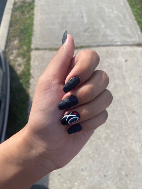 Nails Acrylic The Weeknd, Xotwod Nails, The Weeknd Nails Design After Hours, Xo Nails The Weeknd, Xo Nails, Weekend Nails, Mens Nails, Nail Designs Valentines, Acrylic Nails Coffin Short