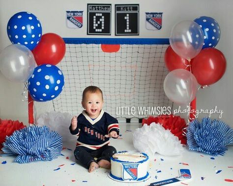 Black, silver and purple instead. Needs Doughty jersey. Hockey Smash Cake 1st Birthdays, Hockey Cake Smash, Hockey First Birthday Pictures, Hockey Smash Cake, Hockey Themed 1st Birthday Party, Hockey Theme First Birthday, 1st Birthday Hockey Theme, First Birthday Hockey Theme, Hockey 1st Birthday Party