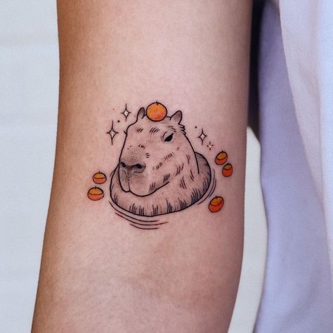 Cabypara Tattoo, Capybara Tattoo Simple, Cute Animals Tattoos, Capybara Tattoo, Tattoo Animals, Cute Animal Tattoos, Empowering Tattoos, Taboo Tattoo, La Tattoo