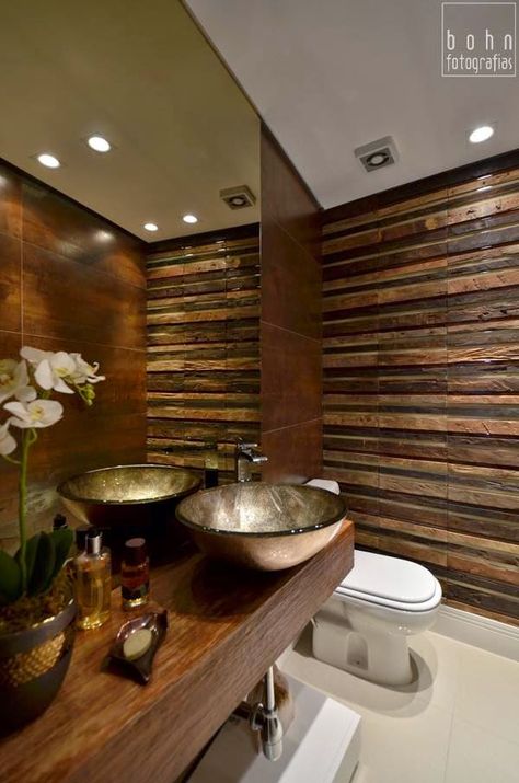 Decor Salteado - Blog de Decoração e Arquitetura : 30 Lavabos pequenos e modernos - veja dicas de como ousar e decorar! Mais Ideas Baños, Architecture Bathroom, Elegant Interior Design, घर की सजावट, Dream Bathroom, House Bathroom, Bath Remodel, Beautiful Bathrooms, A Wood