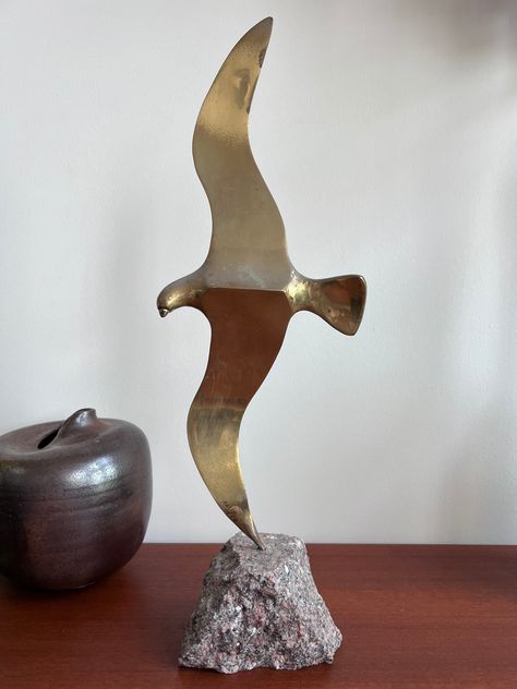 "Curtis Jere Seagull Sculpture On base Great Condition Has surface wear see photos Unpolished Patina Signed and dated 1974 Approximately 19.5\" h x 6\" at widest point" Seagull Sculpture, Beach Sculpture, Hackensack Nj, Curtis Jere, Overcoat Men, Wax Carving, Bird Statues, Bird Sculpture, Modern Sculpture