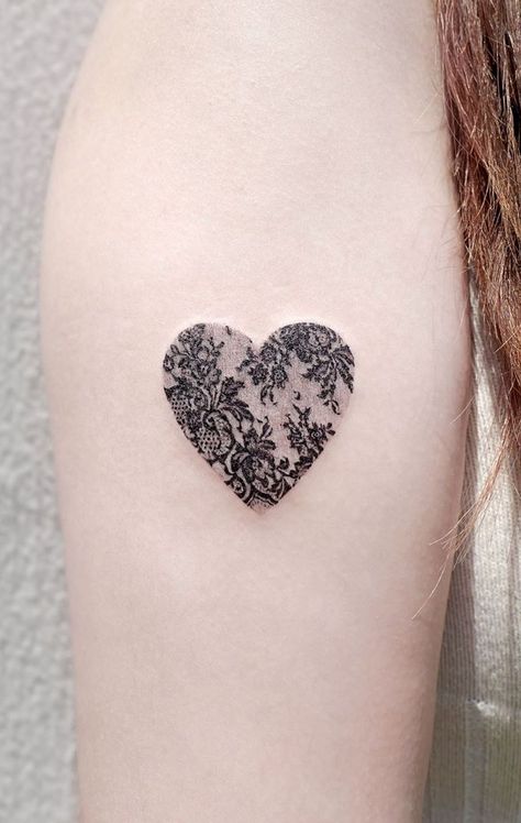 Lacy Heart Tattoo, Victorian Jewelry Tattoo, Lace Heart Tattoo, Lace Tattoo Heart, Dainty Tats, Victorian Style Tattoos, Wanderlust Tattoos, Black Lace Tattoo, Hart Tattoo