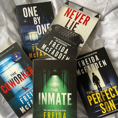 Have you read any of Freida McFaddens books? 📚 I’m slowly building my collection up and love her story’s so much!! Can’t wait to continue reading the backlog lol 🫶 One By One Freida Mcfadden, The Inmate Freida Mcfadden, Freida Mcfadden Books, Viral Books, Freida Mcfadden, Akudama Drive, Books Tbr, Book Reading Journal, Forever Book