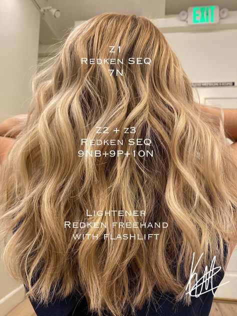 Honey blonde balayage formula redken shades EQ Warm Blonde Formula, Blonde Hair Color Formulas, Balayage Formulas, Redken Formulas, Caramel Blonde Hair Color, Hair Glaze, Hair Formulas, Caramel Blonde Hair, Blonde Toner