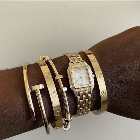 Cartier Watches Women, Jewelry Mood Board, Wrist Stacks, Cartier Panthere, Accesories Jewelry, Wrist Jewelry, Luxury Bracelet, Wrist Game, Gold Bracelets