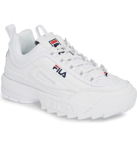 Boy Fashion Aesthetic, White Chunky Sneakers, Fila Disruptor Ii, Fila Disruptor, Fila Disruptors, Work Shoes Women, Fila Shoes, Cute Sneakers, Workout Shoes