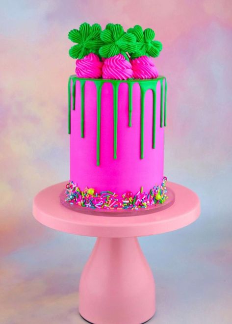 Bright Cake Ideas, Neon Pink Cake, St Patrick Cake, Neon Cake Ideas, Patrick Cake, Bright Birthday Cakes, Neon Birthday Cakes, Neon Cake, Bright Cakes