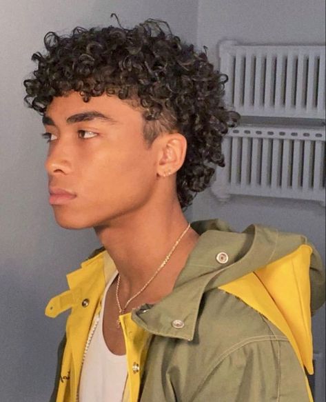 mullet haircut for curly hair Short 3b Hair Men, Curly Hair Mullet Boys, Mullet Black Man, 3c Hairstyles Men, Curly Mohawk Hairstyles Men, Brads Hair, Curly Boy Hair, Mullet Hairstyle Mens Curly, 3c Mullet