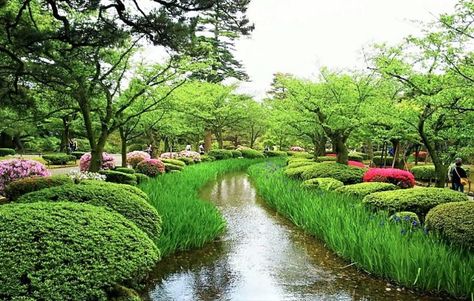 Kenrokuen Garden, Kanazawa Japan, Stone Lantern, Most Beautiful Gardens, Kanazawa, Master Gardener, Cruise Travel, Water Systems, Garden Gates