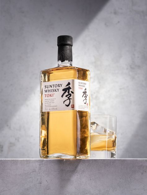 Food And Beverage Photography, Suntory Whisky, Whisky Collection, Beverage Photography, Blended Whisky, Japanese Whisky, Whisky Bottle, Gin Bottles, Food Drink Photography