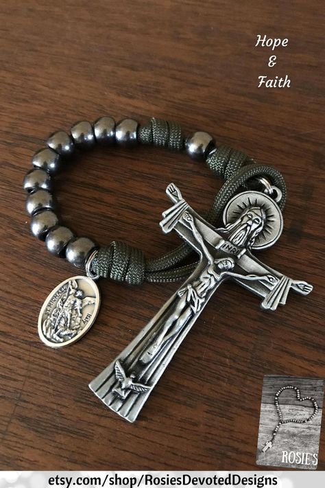 Olive Drab/Military Green Paracord Gunmetal Pocket Rosary | Etsy Pocket Rosary, Catholic Jewelry, Saints Medals, Bible Journal, St Michael, Solid Metal, Military Green, Paracord, Rosary