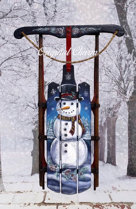 Diy Wood Snowman, Christmas Sled Decoration, Sled Decor, Painted Snowman, Vintage Sled, Diy Christmas Paintings, Christmas Sled, Wood Snowman, Wooden Christmas Crafts