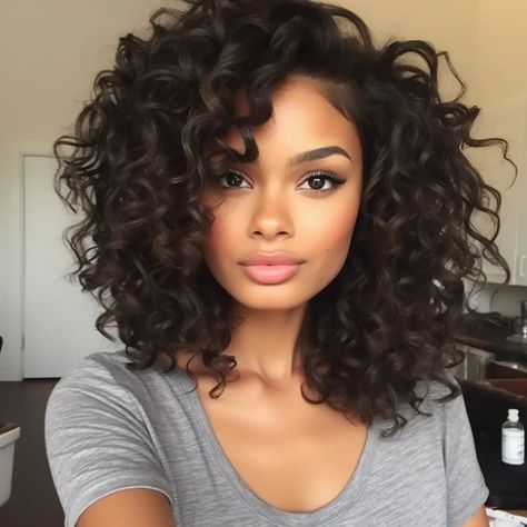 Modern Curly Hairstyles, Curly Hairstyles For Girls, Diverse Fashion, Summer Hairstyles For Black Women, Curly Crochet Hair Styles, Curly Weave Hairstyles, Stylish Hairstyles, Beautiful Curls, Curly Girl Hairstyles