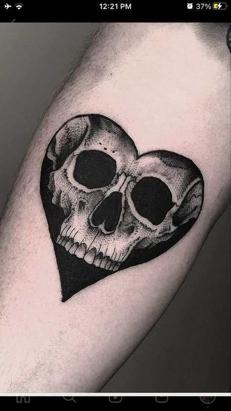 Skull In Heart Tattoo, Creative Skull Tattoos, Goth Cover Up Tattoo, Goth Skull Tattoo, Creepy Heart Tattoo, 3 X 3 Tattoo Ideas, Small Gothic Tattoos For Women, Hip Tattoo Cover Up Ideas, Skull And Heart Tattoo