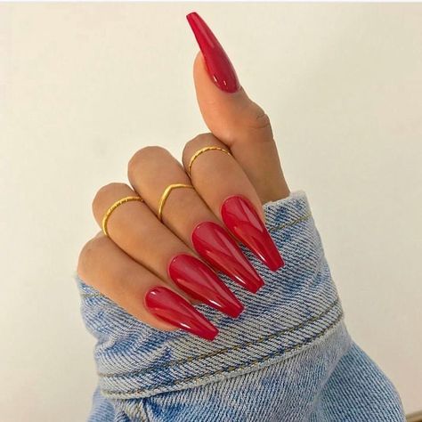 Long Red Ballerina Nails Acrylic Nails Red, Coffin Acrylic Nails, Long Red Nails, Red Acrylic Nails, Nails Tumblr, Coffin Shape Nails, Acrylic Coffin, Nails Red, Super Nails