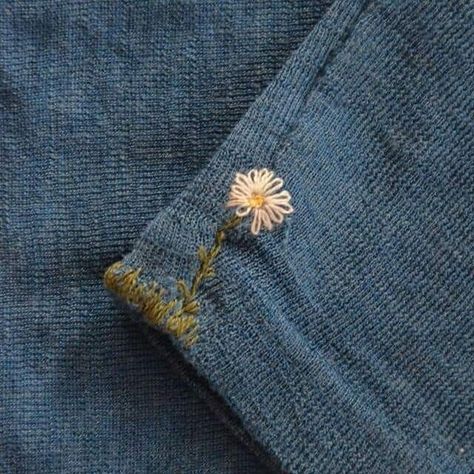 Visible Mending Stitches, Mending Clothes, Make Do And Mend, Visible Mending, Repair Clothes, Embroidery On Clothes, 자수 디자인, Embroidery Inspiration, Embroidery And Stitching