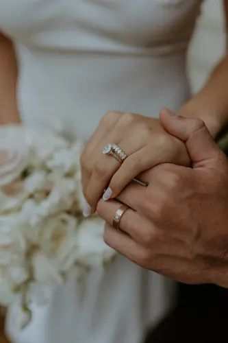 Former Clemson University player and undisputed king of college football Trevor Lawrence married Marissa Mowry at Montage Palmetto Bluff (Justin & Hailey Bieber's venue!). Read along to see more about their beautiful classic and modern neutral color palette wedding in the South Carolina Lowcountry. Here is there first look! Here are their engagement rings and wedding bands. Marissa Lawerence, Kananaskis Wedding, First Look Ideas, Lake House Wedding, Blush Tie, Alberta Wedding, Couples Posing, Wedding First Look, Lace Wedding Gown