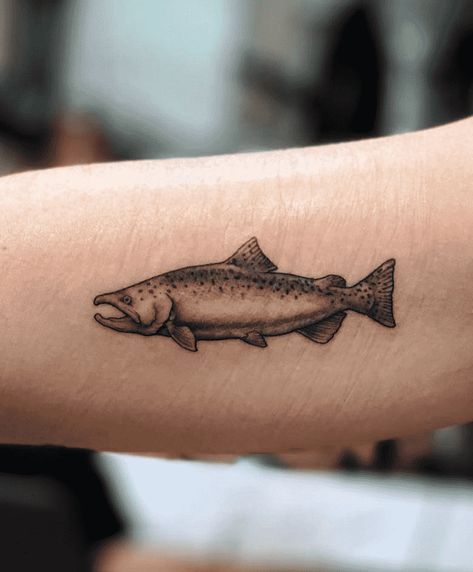 Salmon Fish Tattoo Design Images (Salmon Fish Ink Design Ideas) Fish Tattoo Salmon, Coho Salmon Tattoo, Forearm Fish Tattoo, King Salmon Tattoo, Small Salmon Tattoo, Chinook Salmon Tattoo, Sockeye Salmon Tattoo, Salmon Tattoo Simple, Salmon Tattoo Design