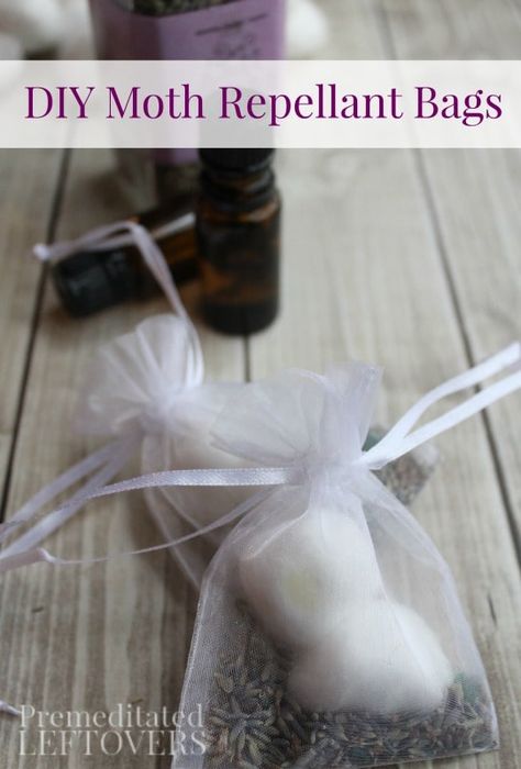 These DIY Moth Repellant Bags are a natural alternative to stinky moth balls. Follow the easy tutorial to repel moths and protect your stored away clothes. Moths In Closet, Getting Rid Of Moths, Hippy Life, Pantry Moths, Moth Balls, Doterra Blends, Moth Repellent, Laundry Soap Homemade, Cleaning Diy