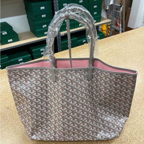 Brand new Limited Edition Goyard bag Goyard Handbags, Limited Edition Bag, Goyard Bag, Limited Editions, Limited Edition, Tags, Brand New, Jewelry Watches, Plus Fashion