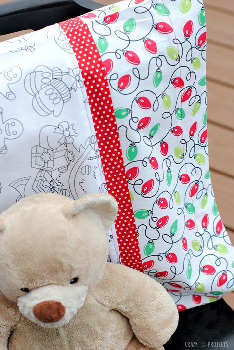 Christmas Pillow Cases, Sewing Classes For Beginners, Pillow Cases Tutorials, Christmas Sewing Projects, Beginner Sewing Projects Easy, Christmas Pillowcases, Sewing Projects For Kids, Crafty Kids, Sewing Lessons