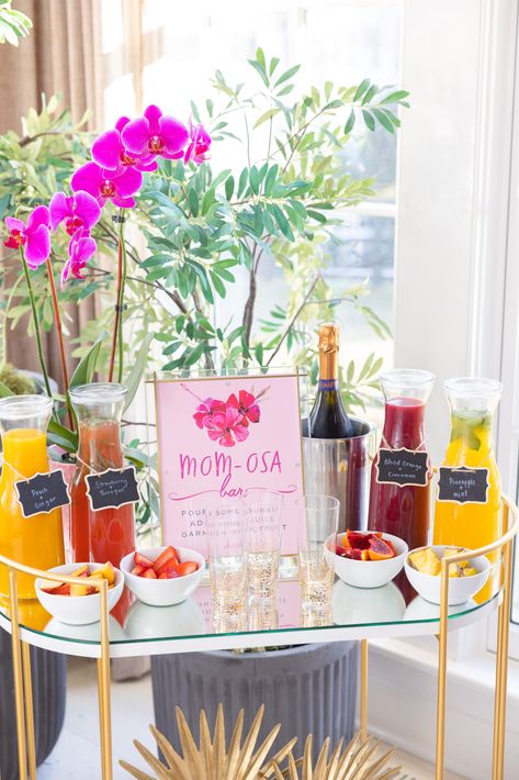 Mom-osa Bar - Happily Eva After Mom Breakfast, Eva Amurri, Retro Baby Showers, Prosecco Bar, Mom-osa Bar, Valentines Baby Shower, Baby Shower Drinks, Baby Shower Theme Decorations, Mothers Day Decor