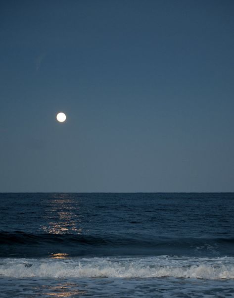 Landscape Photography Ocean, Vintage Sea, Sea Photography, 背景 シンプル, Summer Dream, Night Aesthetic, Nature Aesthetic, Sky Aesthetic, Blue Aesthetic