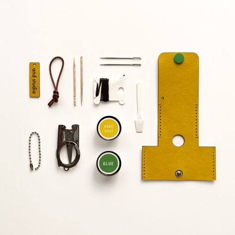 DIY Kit with everything you need to create your own leather Airpods case! Instructions and materials all included. Kits are hand assembled and include genuine leather. Available in three colors. And Studio tag may vary in color. Leather Airpod Case Pattern, Watch Case Diy, Diy Airpods Case, Leather Airpod Case, Airpod Pros, Small Leather Accessories, Leather Kits, Mini Diy, Diy Case