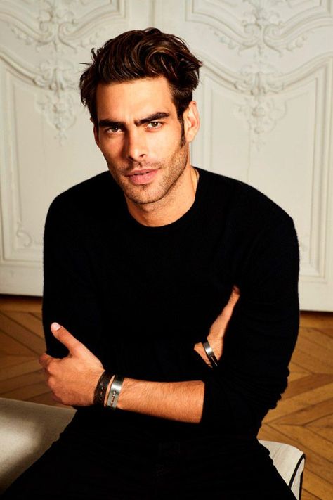 Jon Kortajarena is the Face of Messika Spring Summer 2018 Collection John Kortajarena, Noah Mills, Ash Stymest, The Fisher King, Spanish Men, Clary And Jace, Handsome Male Models, Marlon Teixeira, Jon Kortajarena