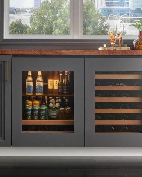 Undercounter Wine Fridge, Counter Fridge, Sub Zero Refrigerator, Under Counter Fridge, Ideal Kitchen, Outdoor Kitchen Bars, Beverage Center, Kitchen Refrigerator, Wine Fridge