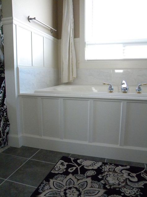 We Updated Our 90's Bathtub in One Weekend With Less Than $200. | Hometalk Popular Bathroom Designs, Walk In Shower Designs, Tub Surround, Bathroom Tub, Modern Home Furniture, Diy Remodel, Shower Stall, Shower Design, Diy Bathroom