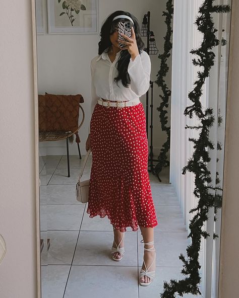 HAPPY LOVE MONTH ♥️ it’s my birthday month; pink and red are everywhere, my future bestie is going to be born any second now, and i am sooo excited for what this month will bring 🥹 anyways, which outfit is most you? 💌 Red Modest Outfit, Red Church Outfit, Love Month, My Birthday Month, Random Outfits, Classy Lady, It S My Birthday, Christian Girl, Poppy Red