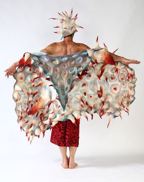 Marjolein Dallinga / Skin 3, 2011, wool felted hand dyed Felt Fashion, Textil Design, Glow Skin, 인물 드로잉, Artist Interview, Fibres Textiles, Weird Fashion, Felted Scarves, Nuno Felting