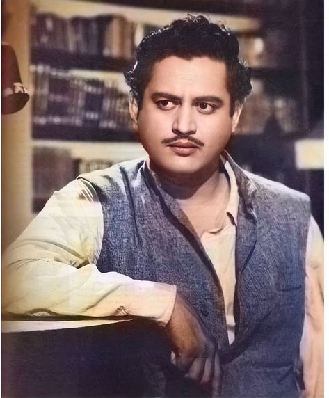 Guru Dutt, Old Film Stars, Vintage Icons, Vintage Bollywood, Bollywood Songs, Indian Movies, Ex Wives, Movie Photo, Bollywood Stars