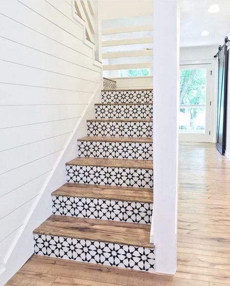 Tile Stairs, Tile Designs, House Goals, House Inspo, Home Fashion, House Inspiration, My Dream Home, Future House, Home Decor Inspiration