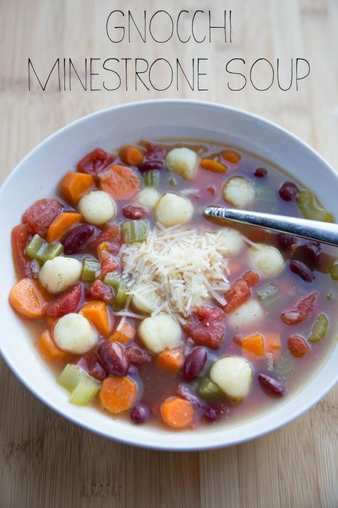 Gnocchi Soup Recipes, Souped Up Recipes, Making Gnocchi, Minestrone Soup Recipe, Comfort Soup Recipes, Soup Base, Soup Stew Recipes, Gnocchi Soup, Chili Beans