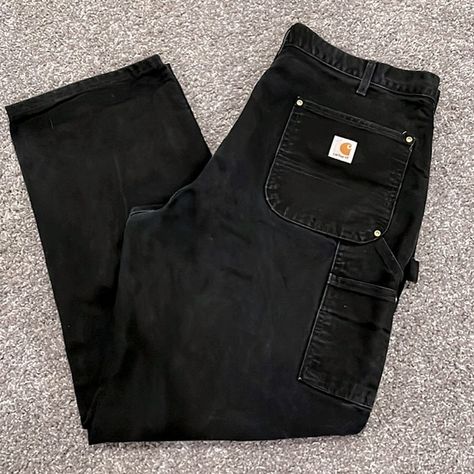 Carhartt double knee, cargo pants Jean Large Carhartt, Carhartt Black Pants, Cathartic Pants, Carhartt Cargo Pants Outfit, Black Carhartt Pants Outfit, Carhartt Clothes, Carhartt Double Knee Pants Outfit, Carhartt Jeans Outfit, Carhartt Pants Outfit