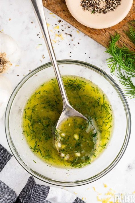 Dill Chicken Marinade, Marinade Salmon, Dill Vinaigrette, Lemon Dill Chicken, Pasta Salad Salmon, Lemon Dill Salmon, Lemon Vinaigrette Dressing, Dill Chicken, Salmon Marinade