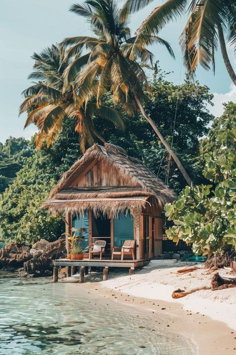 Beach Hut Architecture, Small Jungle House, Hawaii House Hawaiian Homes, Tropical Beach Shack, Jungle Treehouse, Beach Shacks, Hawaiian Homes, Jungle House, Tropical Bedrooms