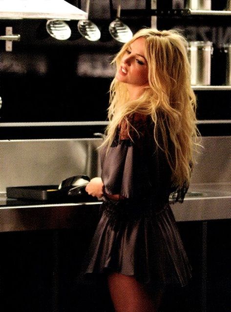 Britney Spears Albums, Britney Spears Outfits, Britney Spears Photos, Pop Queen, Britney Jean, Spears, Britney Spears, Black Outfit, Hair Looks