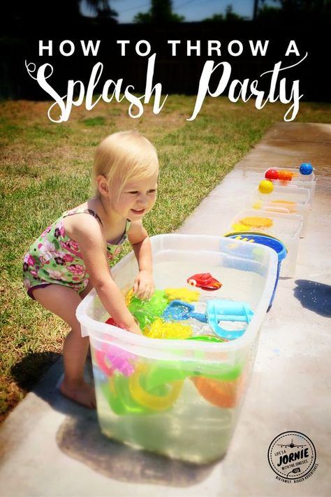 25+ Ways Kids Can Have Fun with Water in Summer | momooze Fun In The Sun 1st Birthday Party, Kids Splash Party, Toddler Water Party, Fun In The Sun Birthday Party, Splash Party Ideas, Sprinkler Party, Water Birthday Parties, Water Birthday, Splash Party