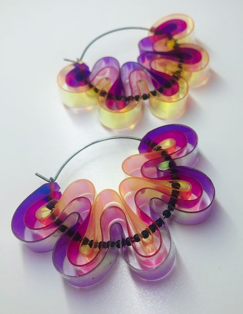 Things To Sell On Etsy, Etsy Shop Ideas, Iridescent Jewelry, Iridescent Earrings, Chill Vibes, Funky Jewelry, Shop Ideas, Bijoux Diy, Fabric Jewelry