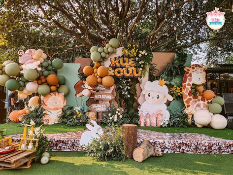 Jungle Theme Birthday Party Decorations, Safari Backdrop, Lion King Birthday Party Ideas, Safari Birthday Party Decorations, Jungle Theme Birthday Party, Jungle Safari Birthday, Dinosaur Birthday Party Decorations, Forest Birthday, Jungle Theme Birthday