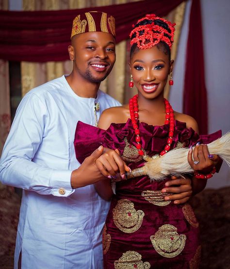 Igbo Couple is a beautiful story of love and marriage.💖 . . . . . . . . . . . . . . . . . . . . . . . . #igboweddings #igbowedding #igbobride #igbankwu #igboweddingsonline #iwoevents Igbo Wedding Dress African Fashion Style, Igbo Wedding Dress, Convention Outfits, Igbo Traditional Wedding, Igbo Bride, Igbo Wedding, African Traditional Wedding Dress, African Suit, Traditional Wedding Attire