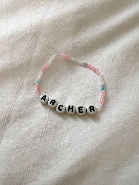 The archer seed bead pink and blue eras tour friendship bracelet Seed Bead Eras Tour Bracelets, Pink Eras Tour Bracelets, The Archer Bracelet Taylor Swift, Pink Taylor Swift Bracelet, The Archer Bracelet, Eras Tour Friendship Bracelets Lover, Lover Bracelets Taylor Swift, Tswift Bracelets, Friendship Bracelets Pink